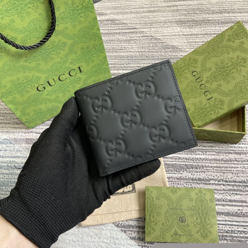 G*u*i wallets & purse